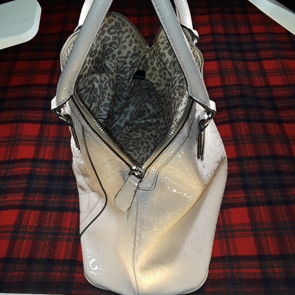 Vintage Guess Off Pink Guess Bag - Picture 7 of 8